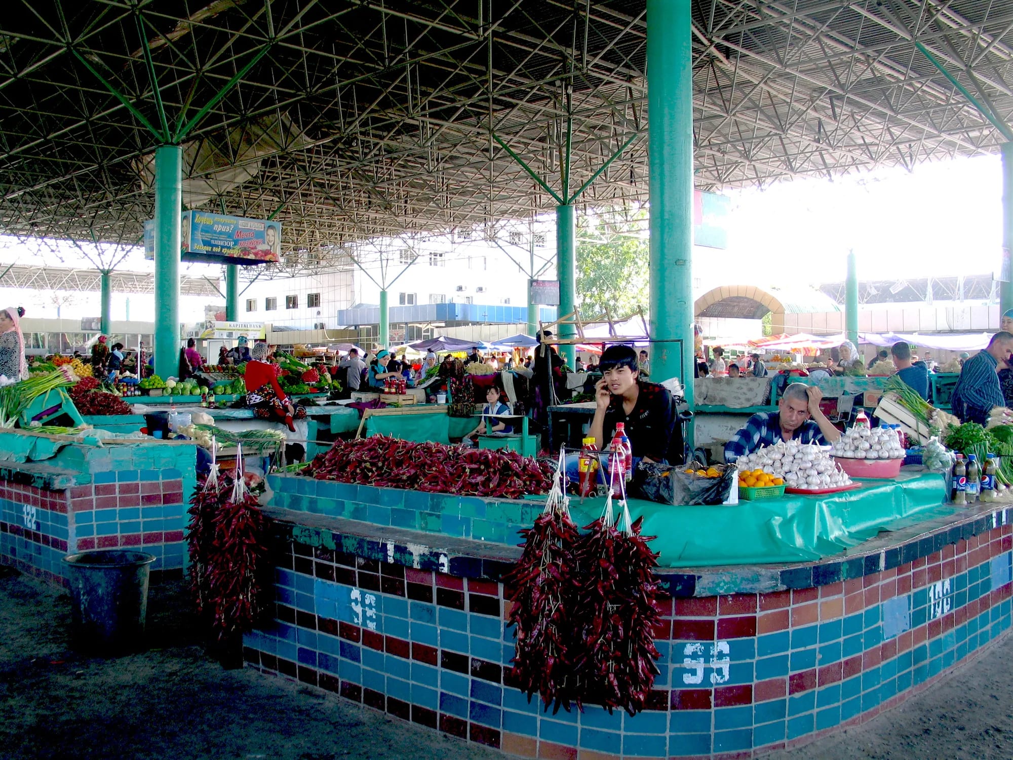 Bazaar in Farghana